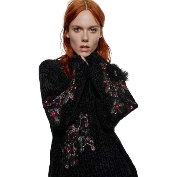 Zara Black Chenille Embellished Sweater Women’s M Beaded Sequin Velvet Floral - Picture 3 of 10